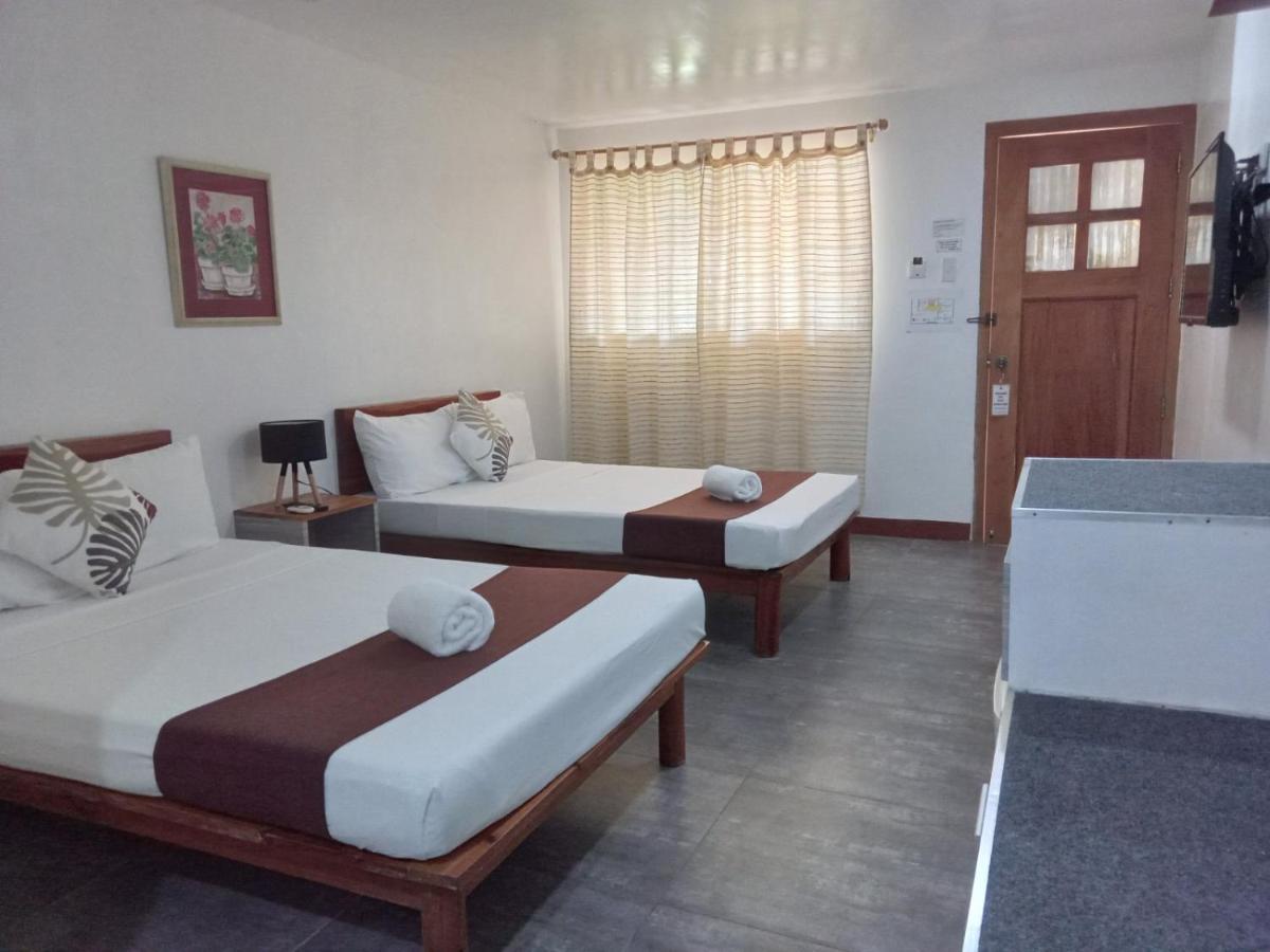 Mr Holidays Hotel Balabag  Esterno foto
