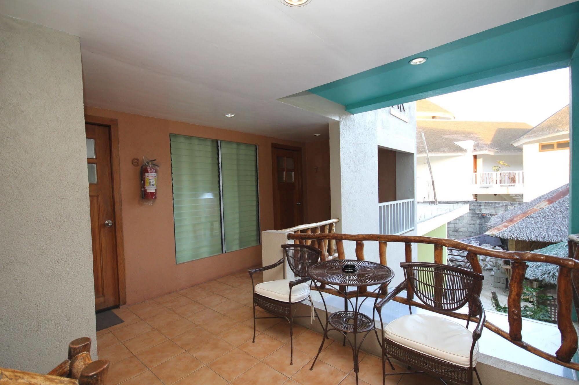 Mr Holidays Hotel Balabag  Esterno foto