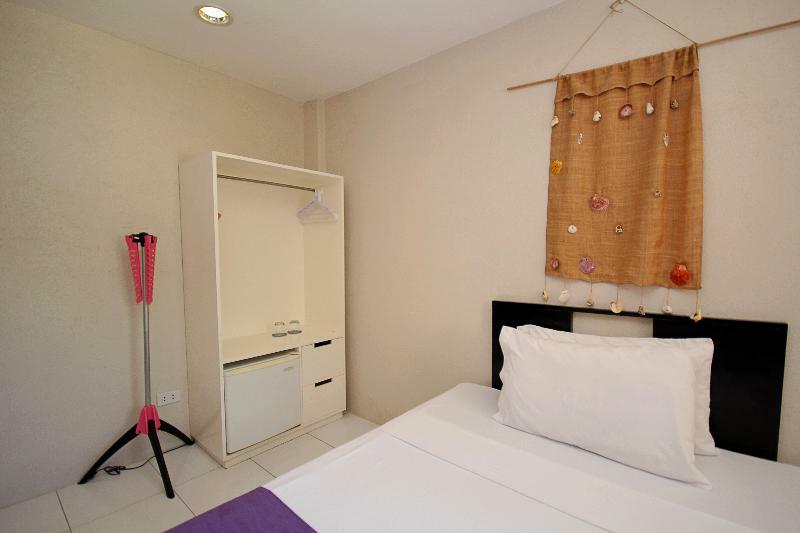 Mr Holidays Hotel Balabag  Esterno foto