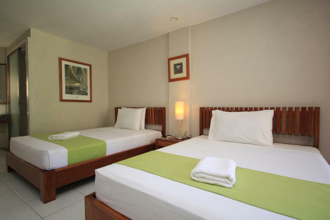 Mr Holidays Hotel Balabag  Esterno foto