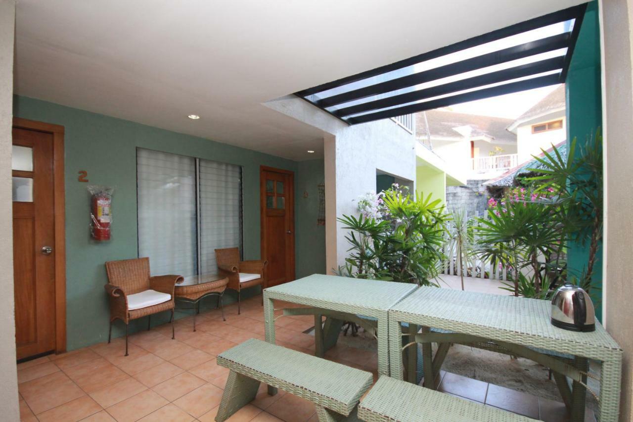 Mr Holidays Hotel Balabag  Esterno foto
