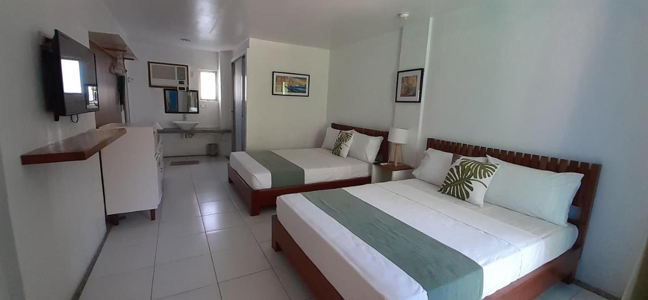 Mr Holidays Hotel Balabag  Esterno foto